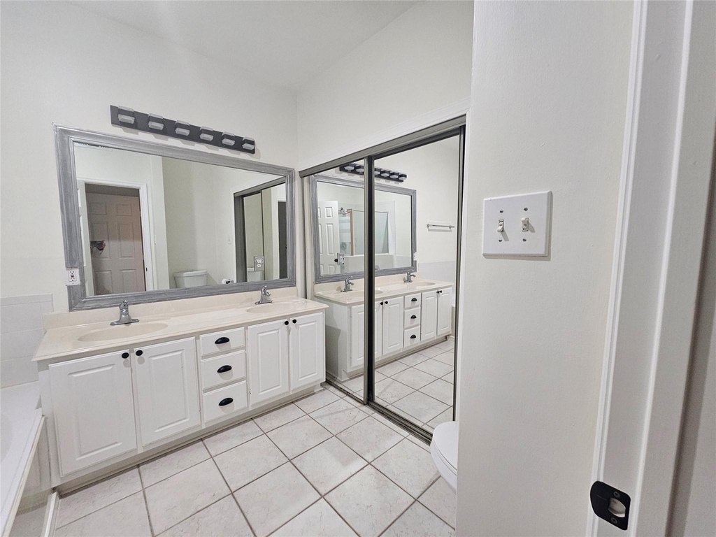 35 S Avonlea Circle - Photo 17