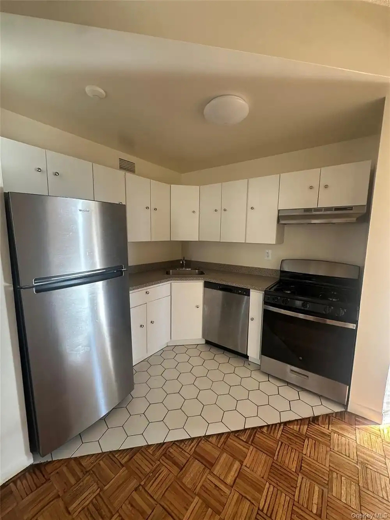 27 Ludlow Street - Photo 0