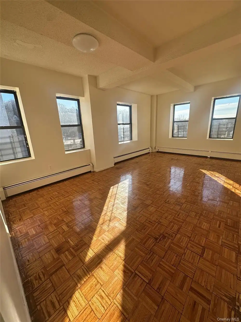 27 Ludlow Street - Photo 1
