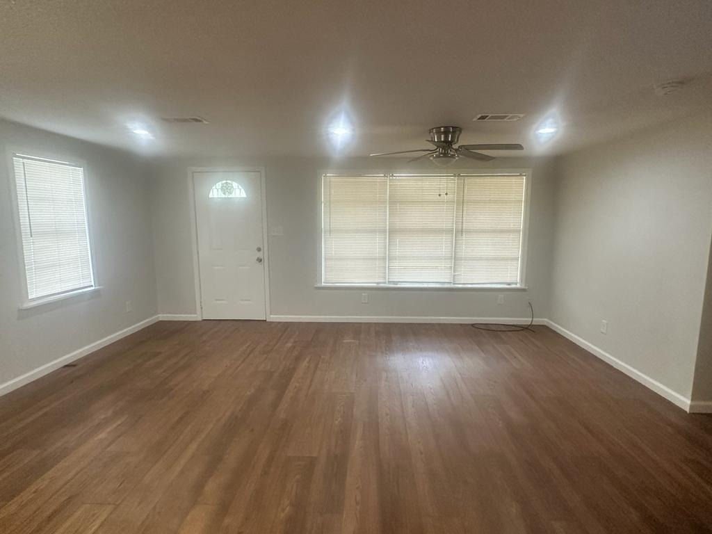125 Kellum Street - Photo 2