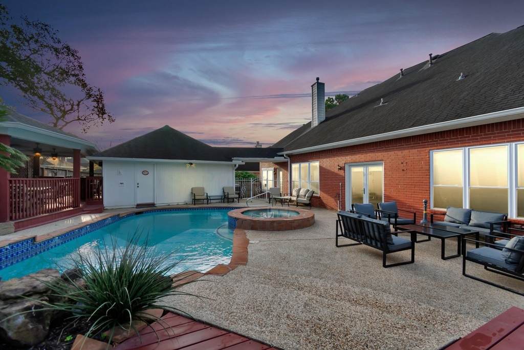 19722 Cherry Oaks Lane - Photo 0