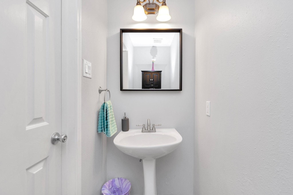 10007 Hickory Trail Lane - Photo 14