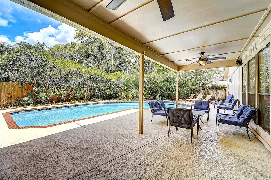 8111 Pine Green Lane - Photo 42