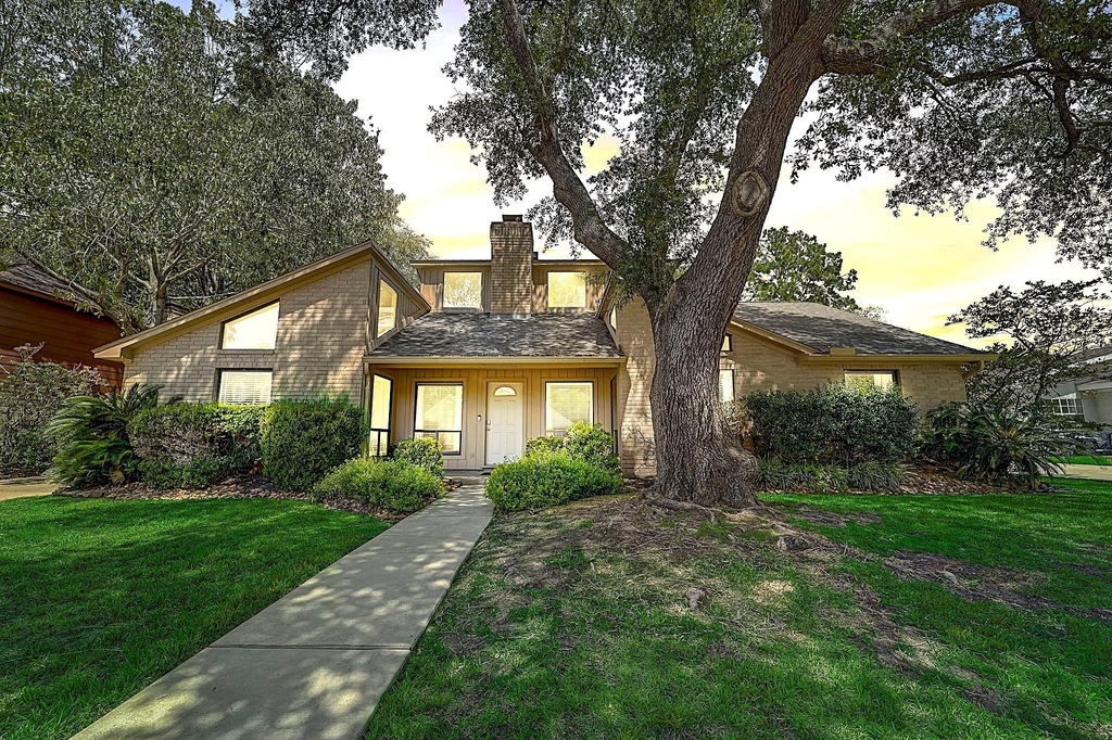 8111 Pine Green Lane - Photo 37
