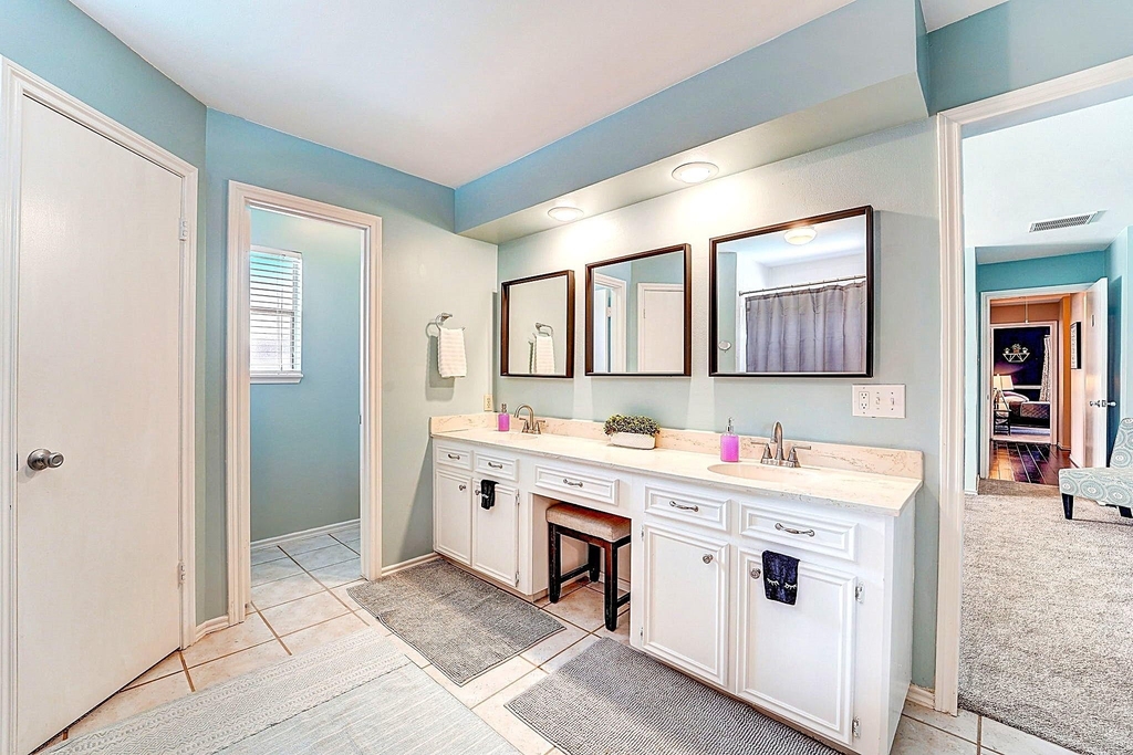 8111 Pine Green Lane - Photo 35