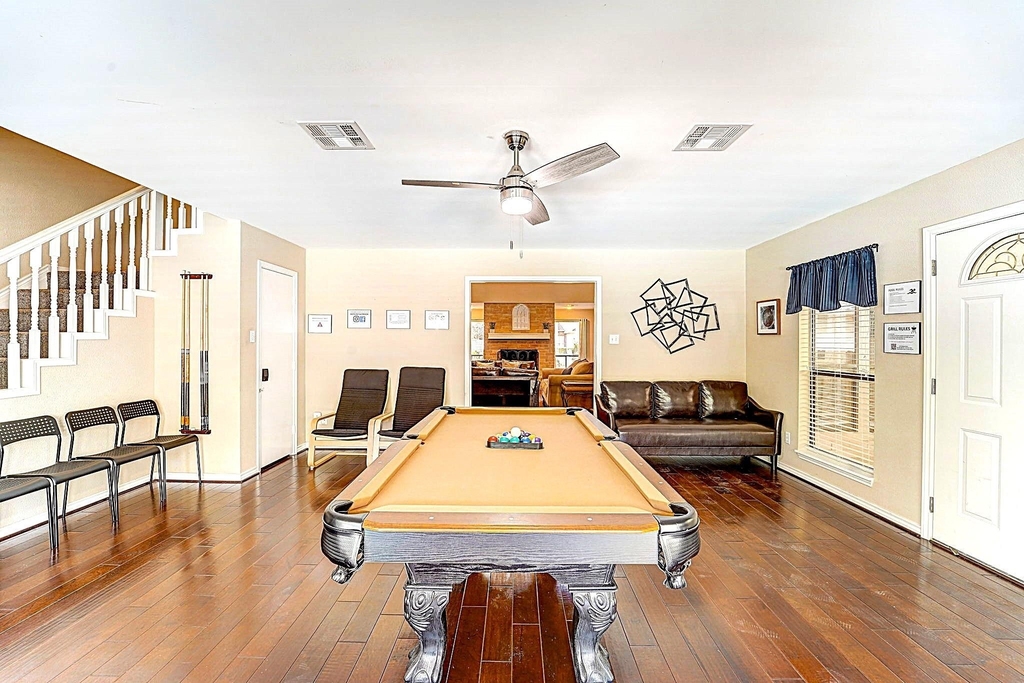 8111 Pine Green Lane - Photo 17