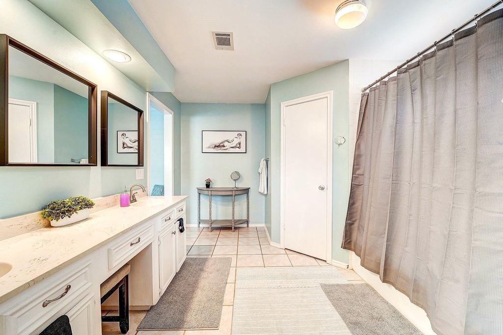 8111 Pine Green Lane - Photo 36
