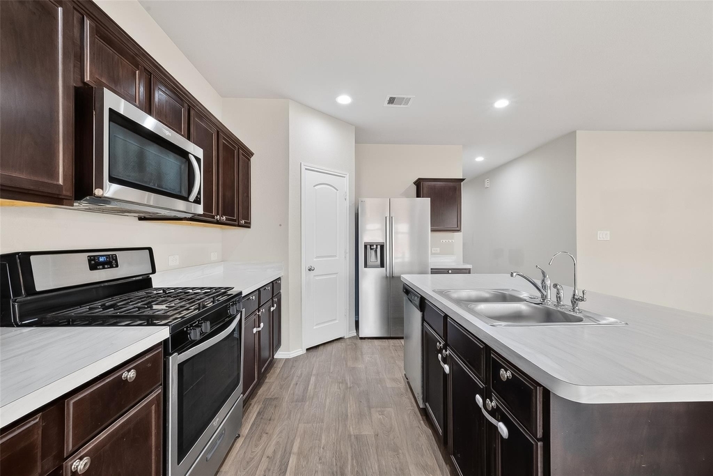 20926 Belmont Village Way - Photo 14