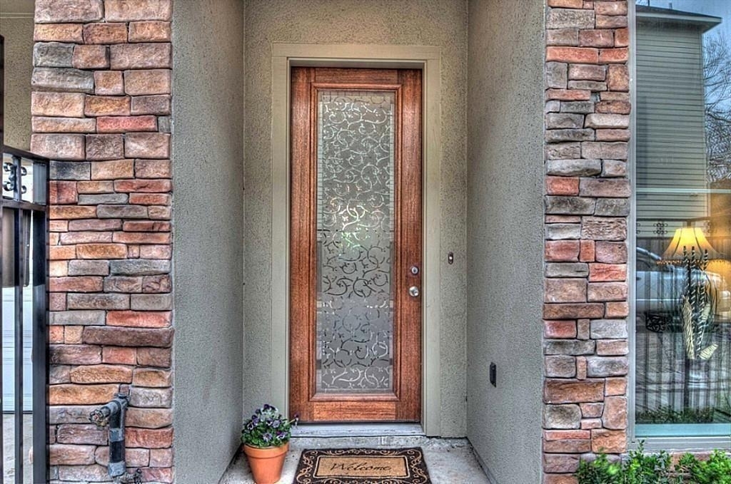 3505 Jackson Street - Photo 2
