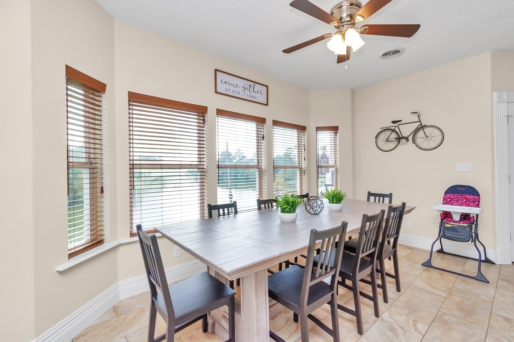 1730 Lakeshore Drive - Photo 9