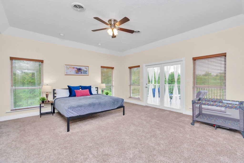 1730 Lakeshore Drive - Photo 30