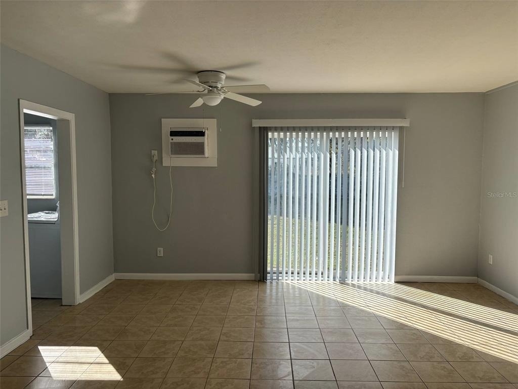 310 Farnol Street Sw - Photo 2