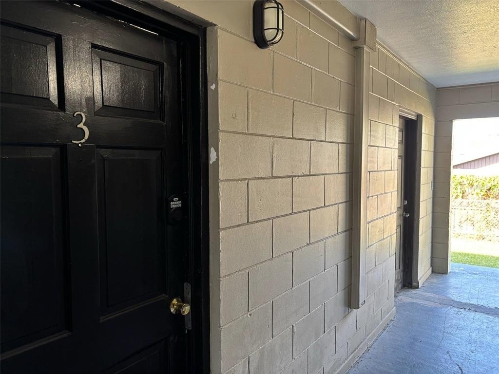 310 Farnol Street Sw - Photo 1