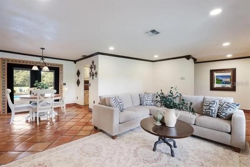 2077 Racimo Drive - Photo 6