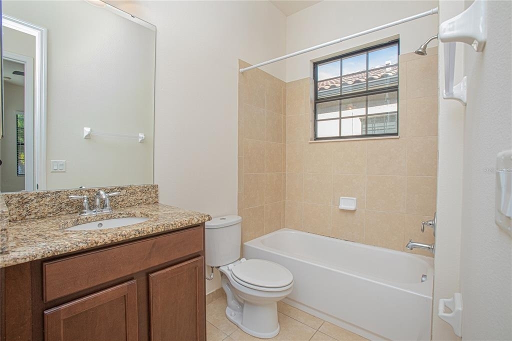 13130 Woodford Street - Photo 8