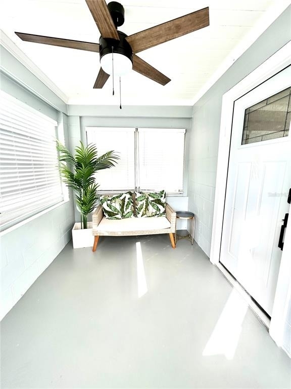 265 W Bay Avenue - Photo 9