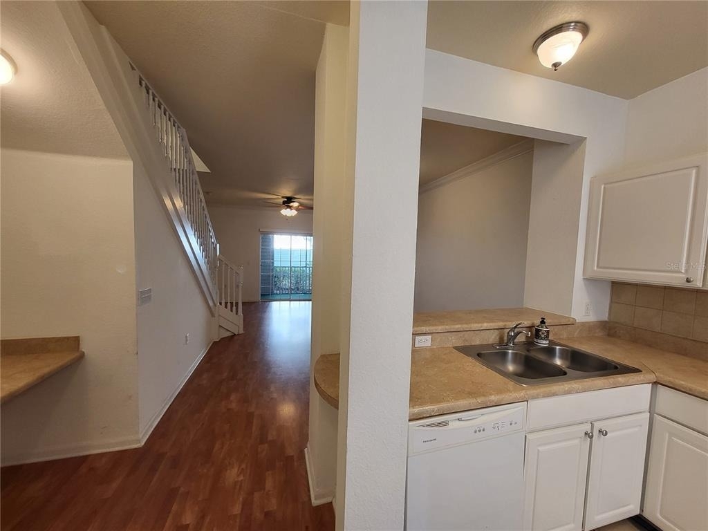 4961 Nw 43rd Avenue - Photo 22