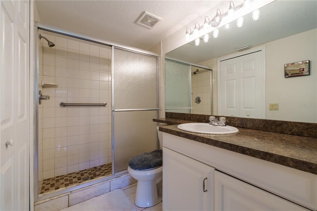 5685 Ashton Lake Drive - Photo 9