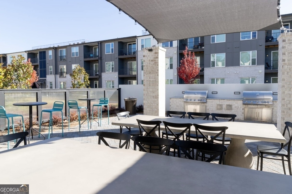 305 Collins Industr Way - Photo 16