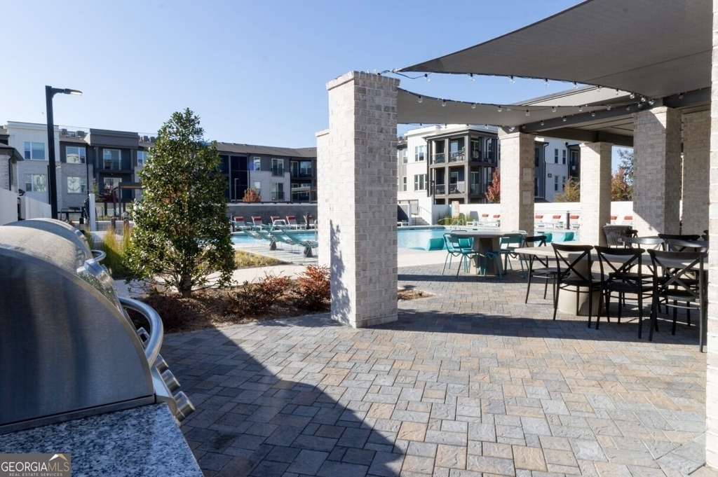 305 Collins Industr Way - Photo 17