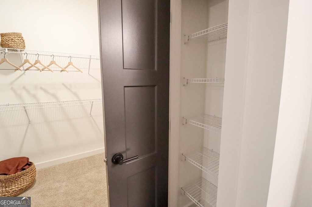 305 Collins Industr Way - Photo 9