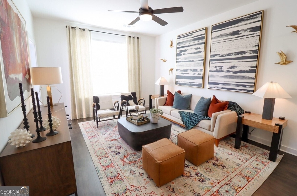 305 Collins Industr Way - Photo 2