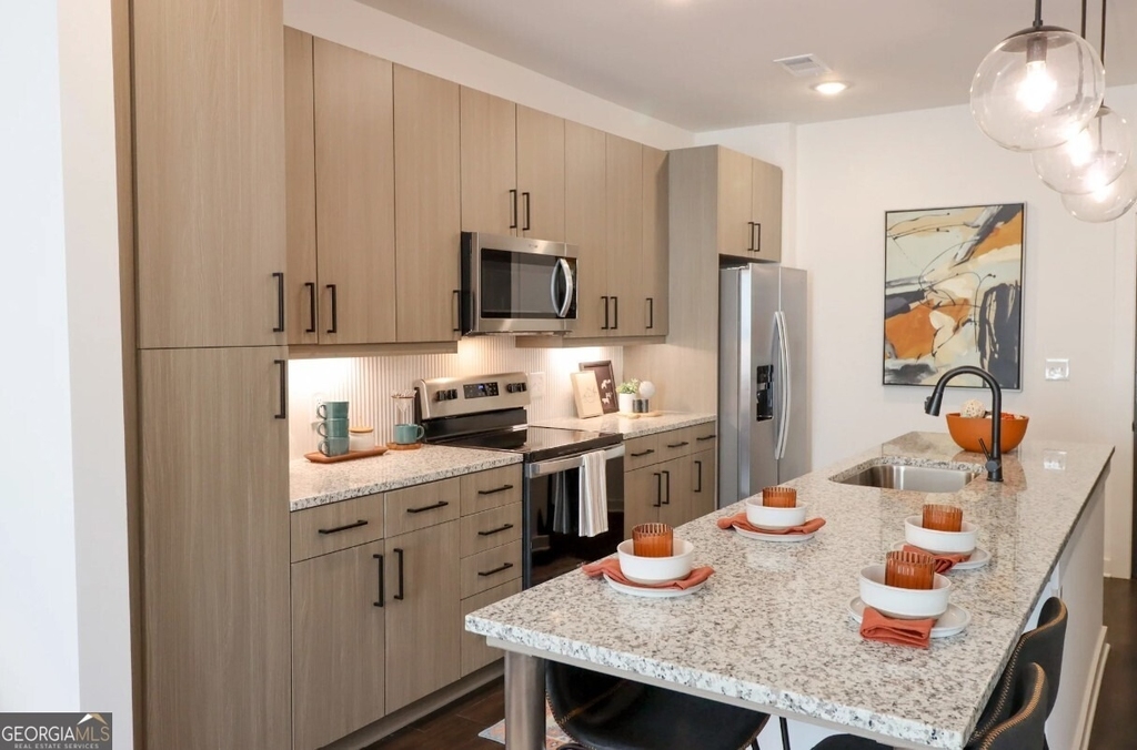 305 Collins Industr Way - Photo 1