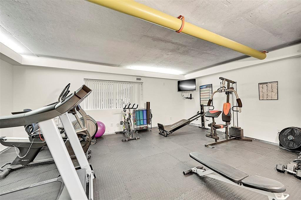 1401 S Ocean Drive - Photo 44