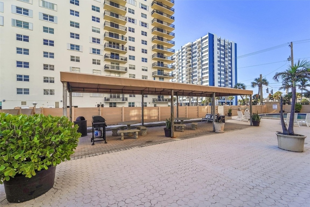 1401 S Ocean Drive - Photo 39