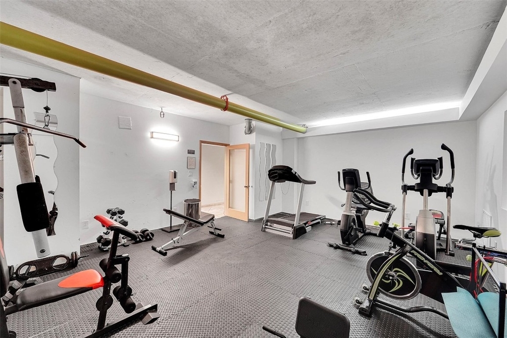 1401 S Ocean Drive - Photo 43