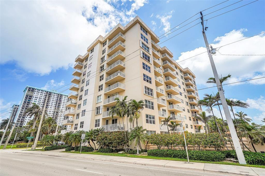 1401 S Ocean Drive - Photo 1