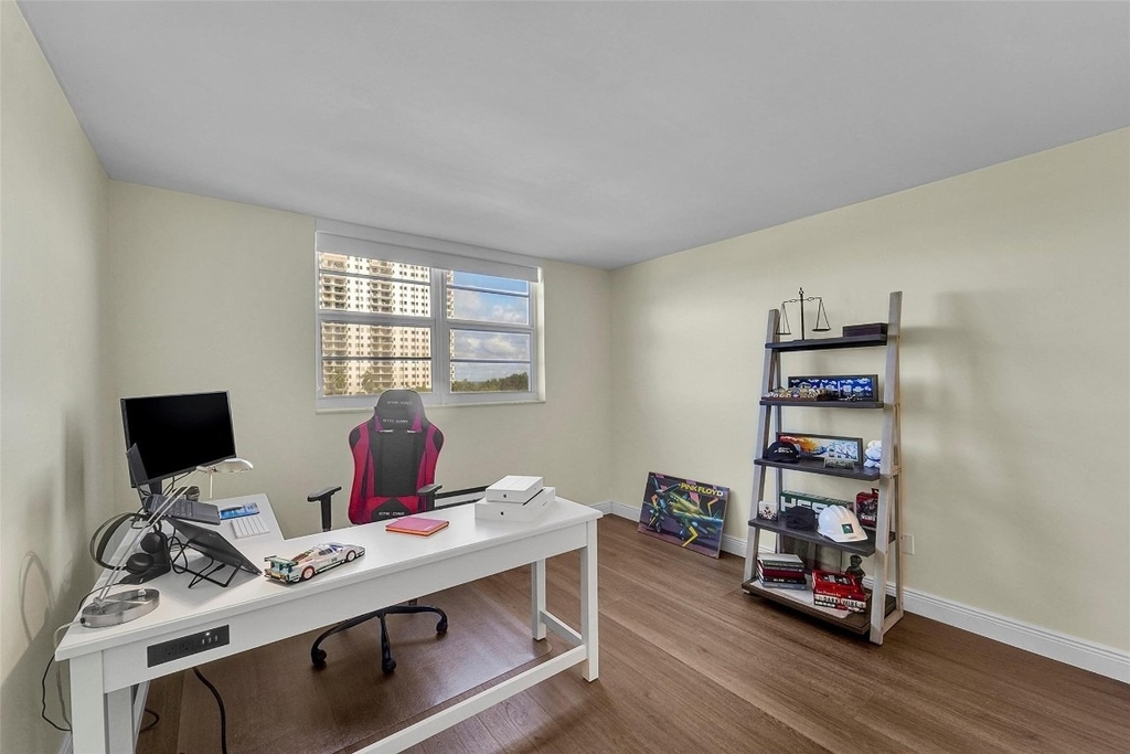 1401 S Ocean Drive - Photo 28