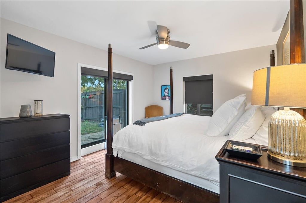 425 Ne 25th Street - Photo 4