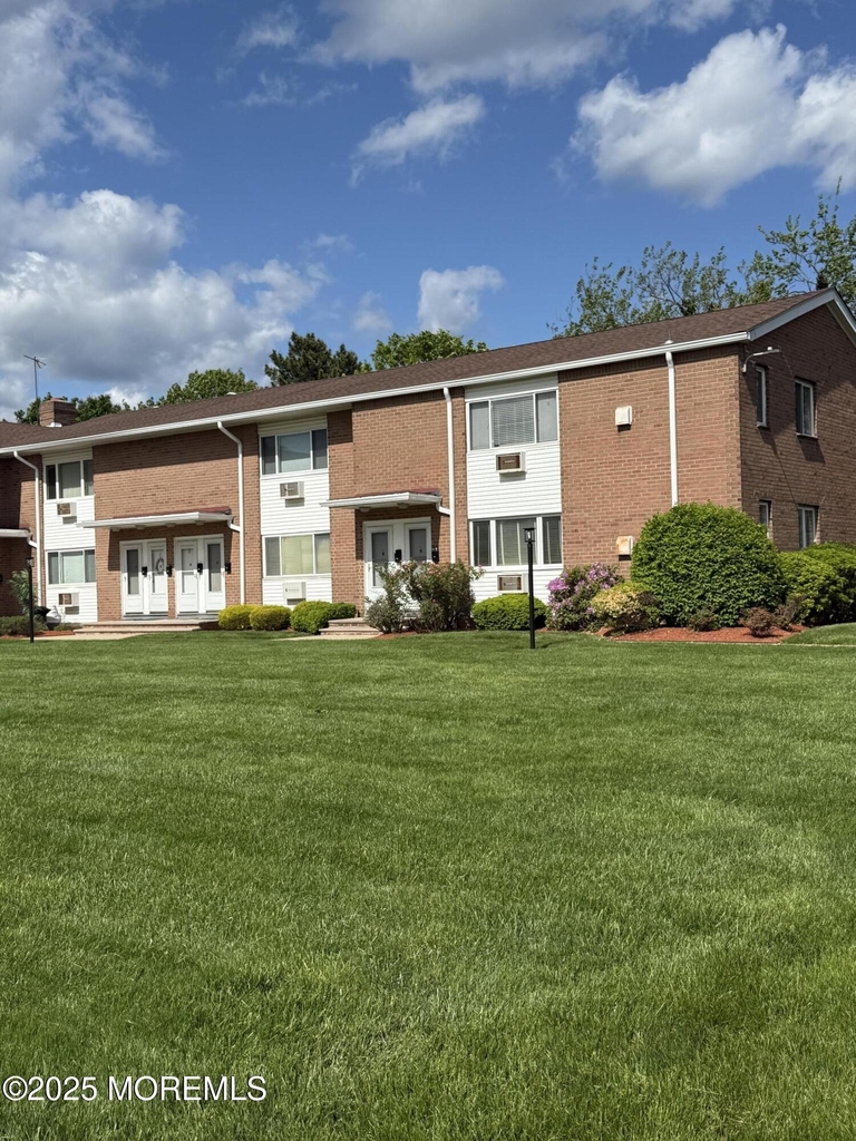 35 Sternberger Avenue - Photo 1