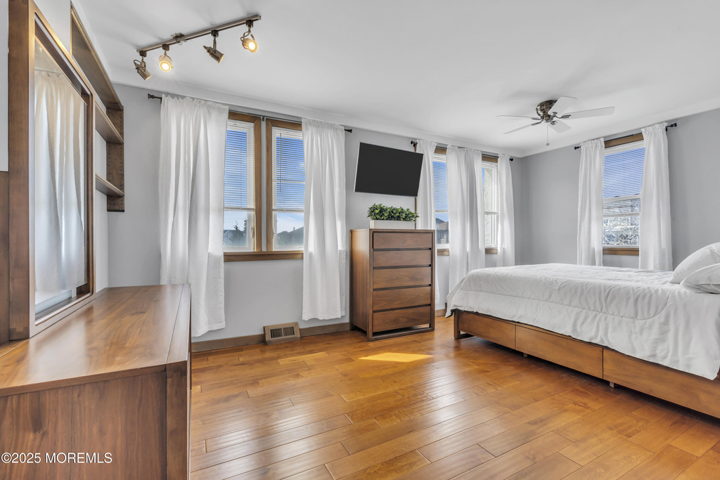 492 Ocean Avenue - Photo 37