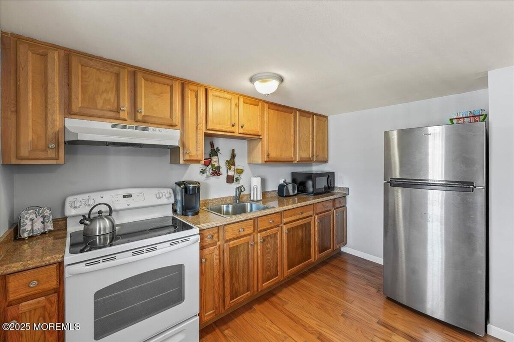 273 N 12th Street - Photo 7