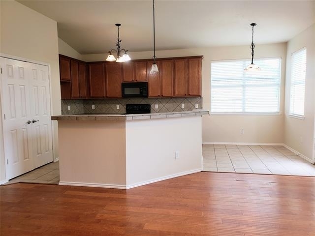 3432 Fashion Street - Photo 8