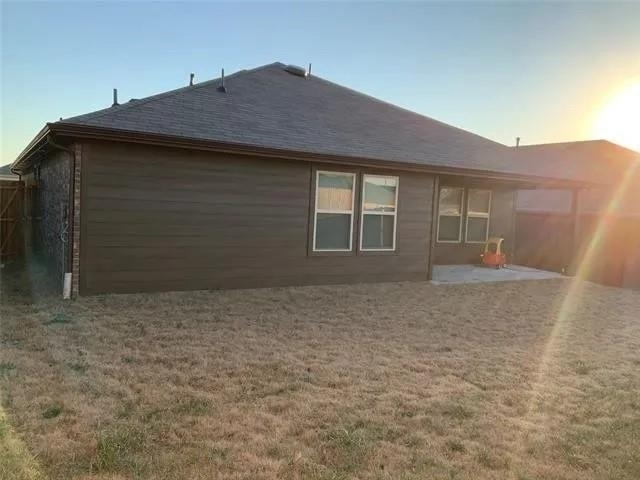 2626 Fieldcrest Lane - Photo 8