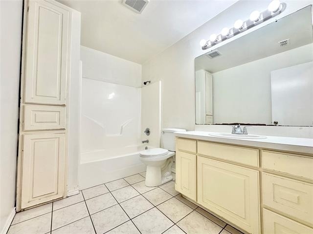 8869 Liberty Road - Photo 18