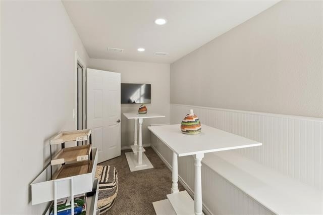 916 W Peach Street - Photo 23