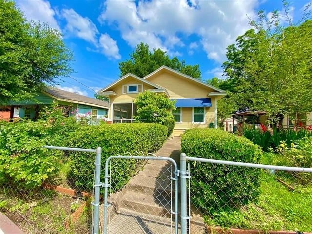 5110 Lindsley Avenue - Photo 2