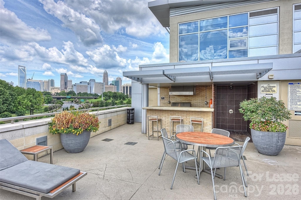 1100 Metropolitan Avenue - Photo 14