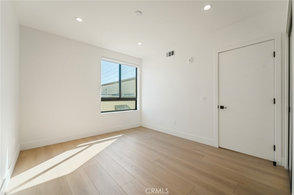 7510 Sepulveda Boulevard - Photo 17