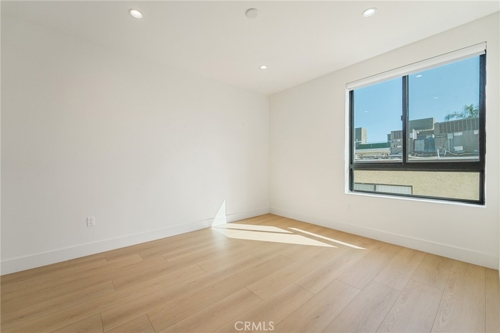 7510 Sepulveda Boulevard - Photo 15