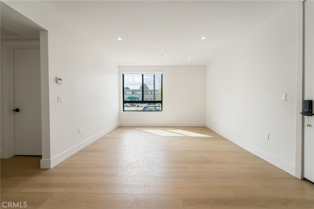 7510 Sepulveda Boulevard - Photo 10