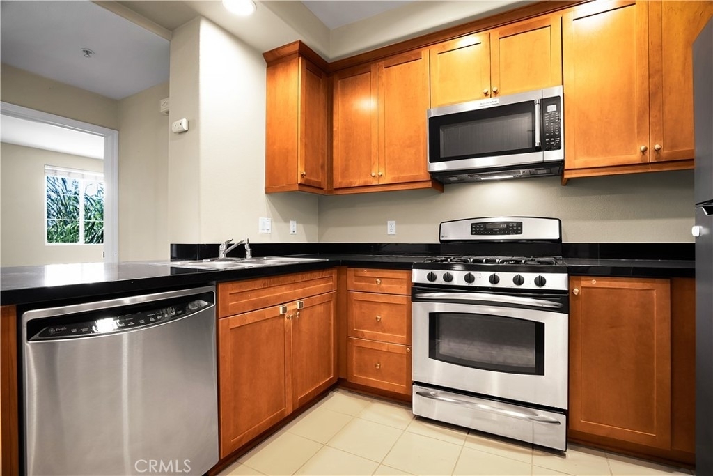 360 W Avenue 26 - Photo 4