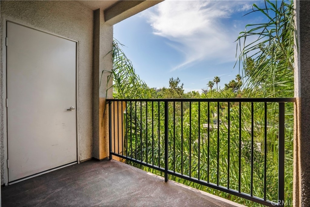 360 W Avenue 26 - Photo 6