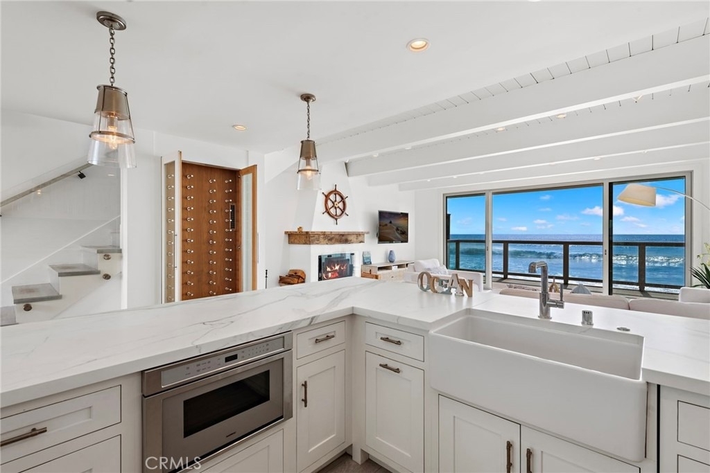 11770 Pacific Coast - Photo 21