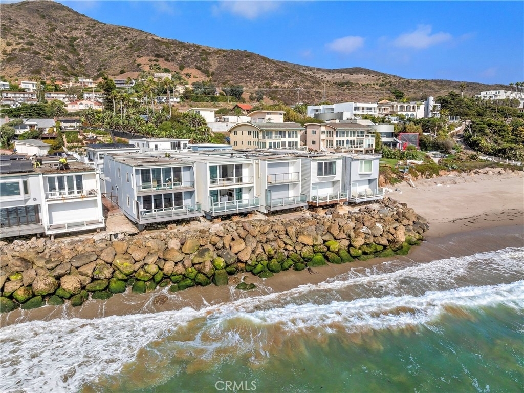 11770 Pacific Coast - Photo 7