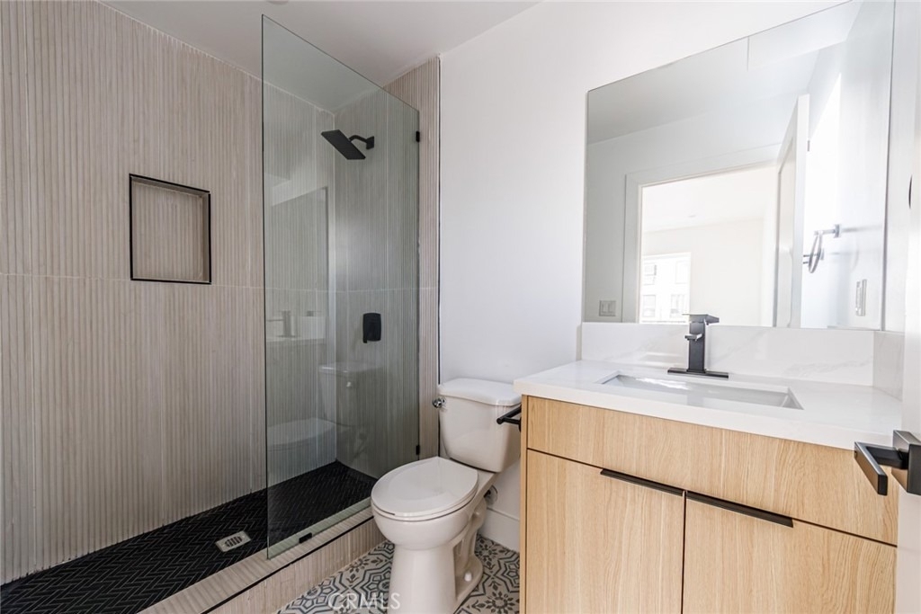 13461 Beach Avenue - Photo 9